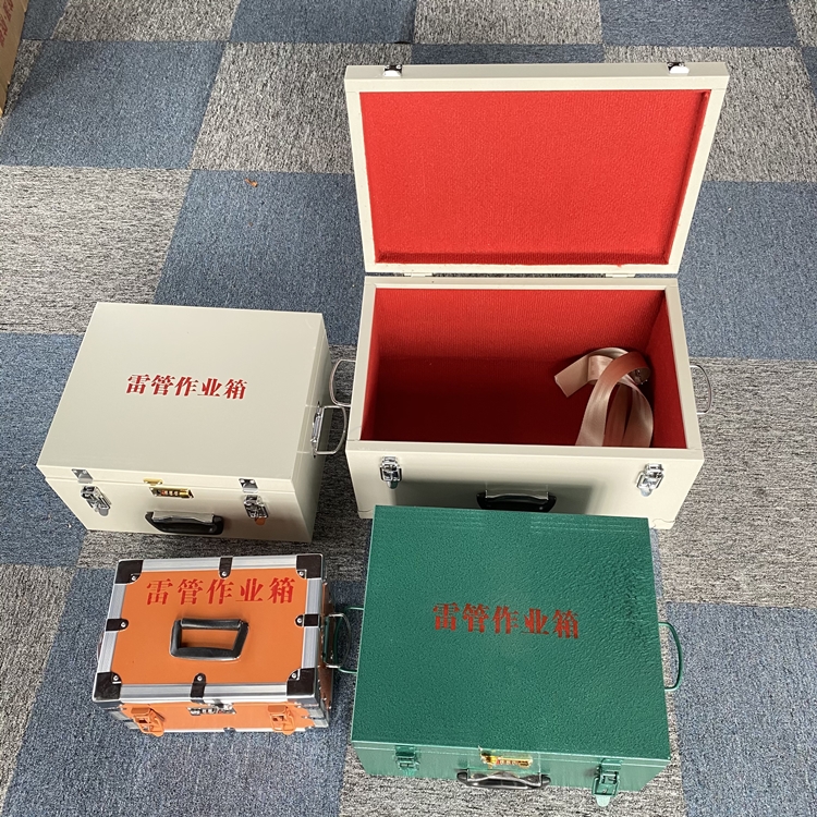 张店爆破工程作业箱如何选择？玻璃钢与传统材质的全面对比